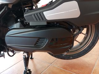 Malaguti Madison 125 2024 ABS ΕΤΟΙΜΟΠΑΡΑΔΟΤΟ-thumb-9