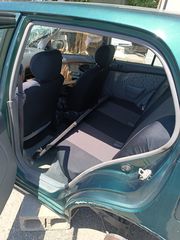 Toyota starlet -thumb-1