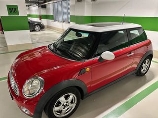 Mini Cooper '07 Chilli 