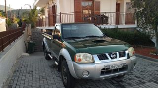 Nissan Navara '02