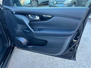 Nissan Qashqai 2015 1,6 dci automatic-thumb-26