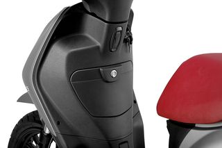Sym Symphony 200 2026 ABS TOP BOX - ΜΕ ΔΩΡΑ ΚΑΙ ΤΕΛΗ 2026-thumb-8