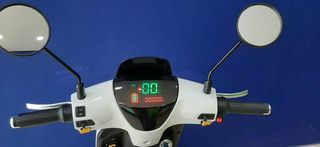Roller / Scooter 2024 Swuity (ΧΩΡΙΣ ΔΙΠΛΩΜΑ)-thumb-7