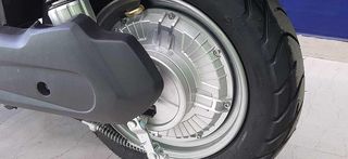 Roller / Scooter 2024 Swuity (ΧΩΡΙΣ ΔΙΠΛΩΜΑ)-thumb-5