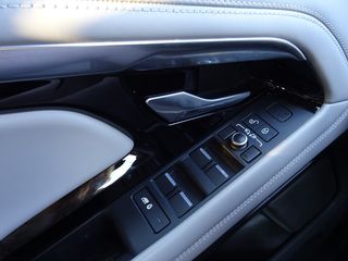 Land Rover Range Rover Evoque 2020 P300 R-dynamic HSE-thumb-8