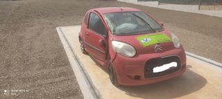 Citroen C1 2011-thumb-4