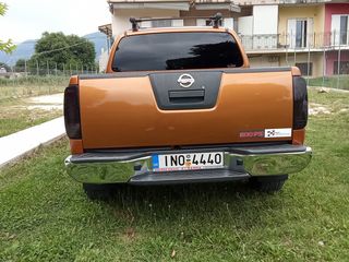 Nissan Navara 2008-thumb-10