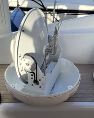 Raymarine 45STV Satellite TV Antenna System Capable f/ EUROPE E93003 45 STV-thumb-3