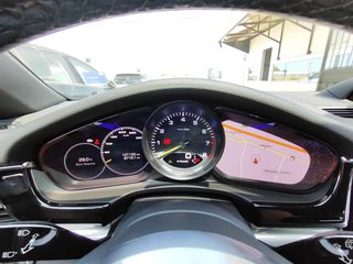 Porsche Panamera 2020 4 Sport Turismo e-Hybrid-thumb-16