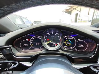 Porsche Panamera 2020 4 Sport Turismo e-Hybrid-thumb-20