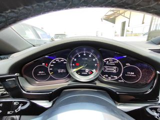Porsche Panamera 2020 4 Sport Turismo e-Hybrid-thumb-21