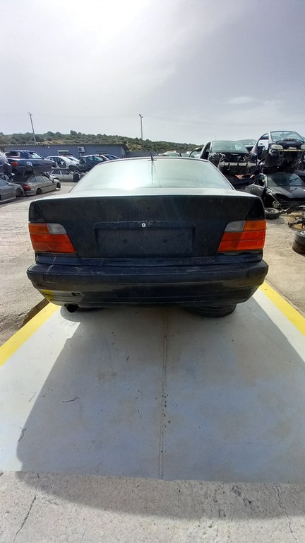 Ποδιά Πίσω BMW E36 '97 Προσφορά