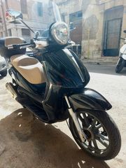 Piaggio Beverly 300i Tourer '09