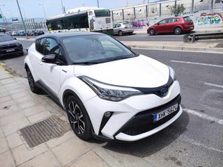 Toyota C-HR '21 bi tone 