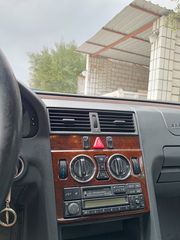 Mercedes-Benz C 180 2000 Elegance-thumb-31