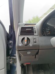 Mercedes-Benz C 180 2000 Elegance-thumb-22