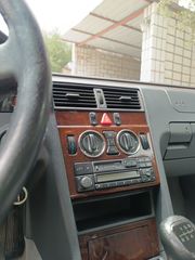 Mercedes-Benz C 180 2000 Elegance-thumb-32