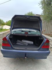 Mercedes-Benz C 180 2000 Elegance-thumb-11