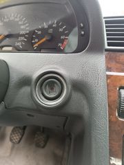 Mercedes-Benz C 180 2000 Elegance-thumb-33
