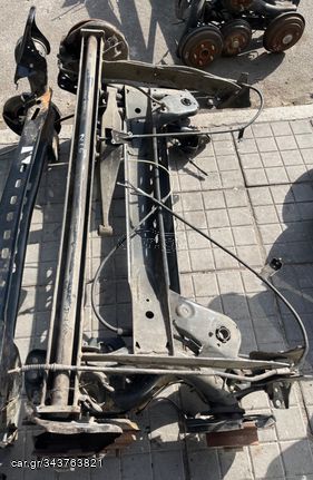 ΑΞΟΝΑΣ ΠΙΣΩ NISSAN ALMERA N16 00-06 ΜΕ ΔΙΣΚΟΥΣ