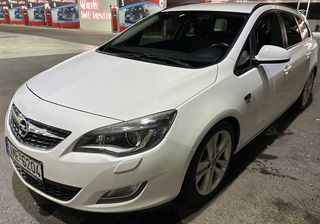 Opel Astra '12 Sport tourer