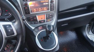 Subaru Trezia 2011 toyota verso-s-thumb-15
