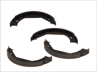 Σετ σιαγόνων φρένων, χειρόφρενο BMW 1 (E81), 1 (E82), 1 (E87), 1 (E88), 2 (F22, F87), 3 (E46), 3 (E90), 3 (E91), 3 (E92), 3 (E93), 3 (F30, F80), 3 (F31), 3 GRAN TURISMO (F34), 4 (F32, F82) 1.
