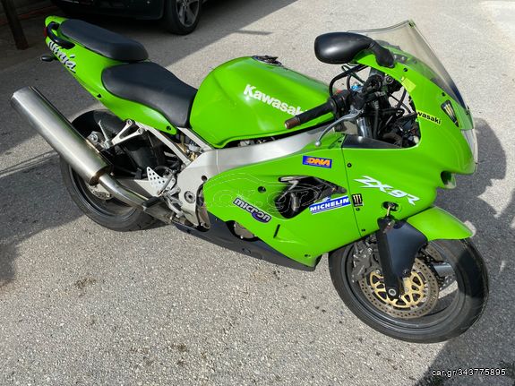 Kawasaki ZX-9R Ninja '99