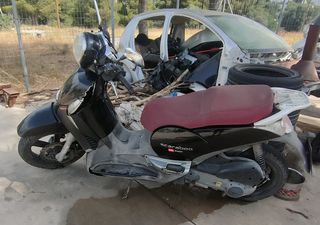 Aprilia Scarabeo 300S 2012 S-thumb-1
