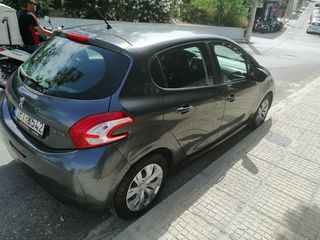 Peugeot 208 '15  1.4 HDi 68 active