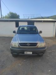 Toyota Hilux '04