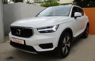 Volvo XC40 '22  T3 Momentum