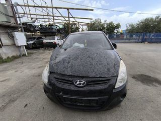 Hyundai i 20 2012-thumb-2