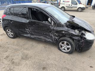 Hyundai i 20 2012-thumb-3