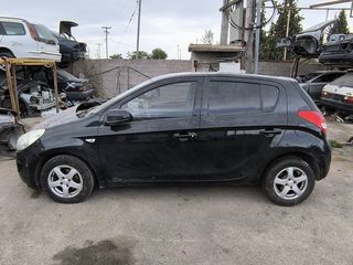 Hyundai i 20 2012-thumb-1