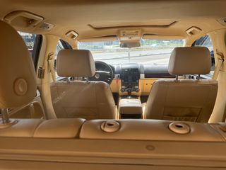 Volkswagen Touareg 2003-thumb-23