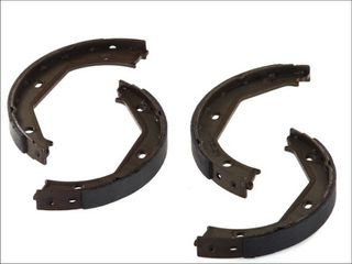 Σετ σιαγόνων φρένων, χειρόφρενο BMW 1 (E81), 1 (E82), 1 (E87), 1 (E88), 2 (F22, F87), 3 (E46), 3 (E90), 3 (E91), 3 (E92), 3 (E93), 3 (F30, F80), 3 (F31), 3 (G20, G80, G28), 3 GRAN TURISMO (F3
