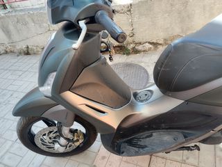 Piaggio Beverly 350 '19