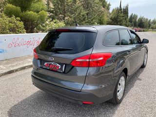 Ford Focus 2015-thumb-8