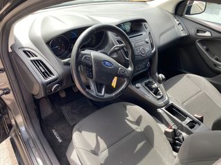 Ford Focus 2015-thumb-13