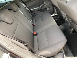 Ford Focus 2015-thumb-22
