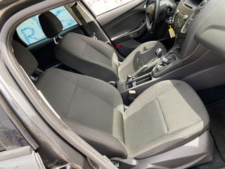 Ford Focus 2015-thumb-23