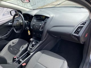 Ford Focus 2015-thumb-24