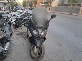 Piaggio X EVO 2007-thumb-3