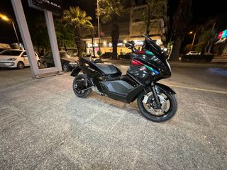 Gilera GP 800 2013 Deep black-thumb-19