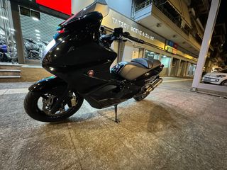 Gilera GP 800 2013 Deep black-thumb-20