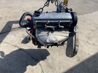 ΚΙΝΗΤΗΡΑΣ 1.600  8V  AVU-thumb-4