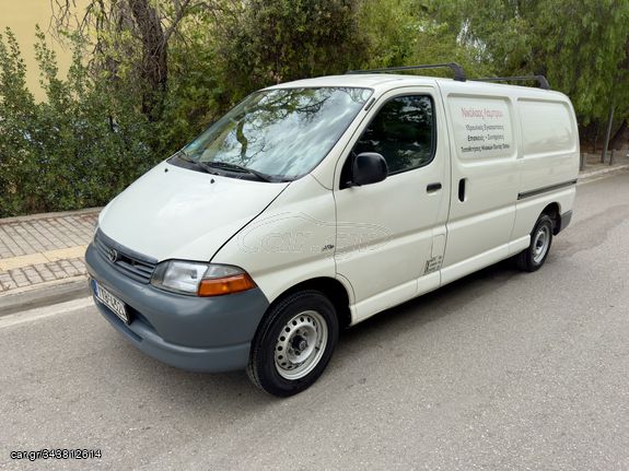 Toyota Hiace '06