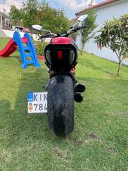 Ducati Diavel 2012 1200 carbon-thumb-6