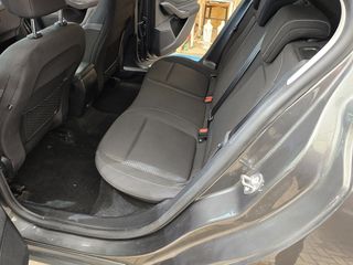 Ford Focus 2021 1.5EcoBlue TDCI-thumb-9